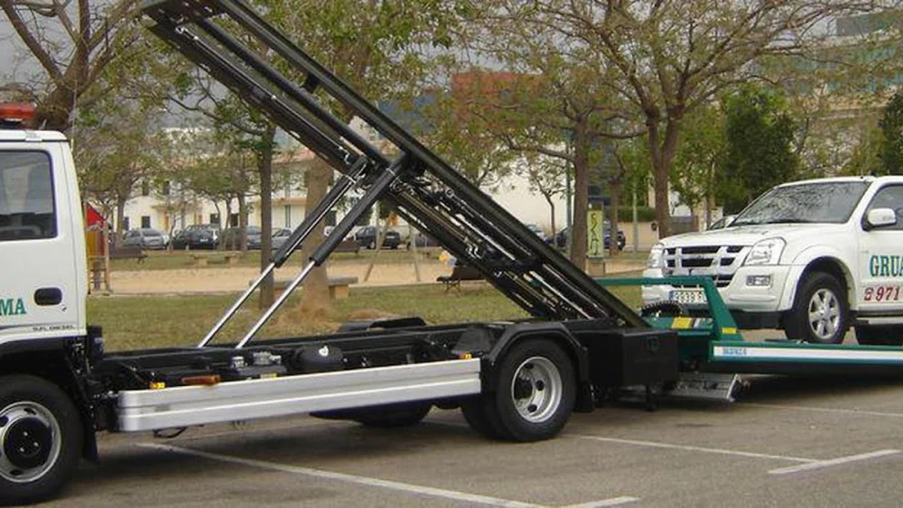 Grúas Palma - Tow trucks