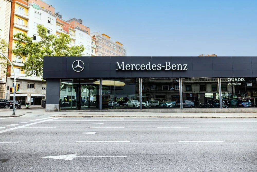 QUADIS-Mercedes Benz