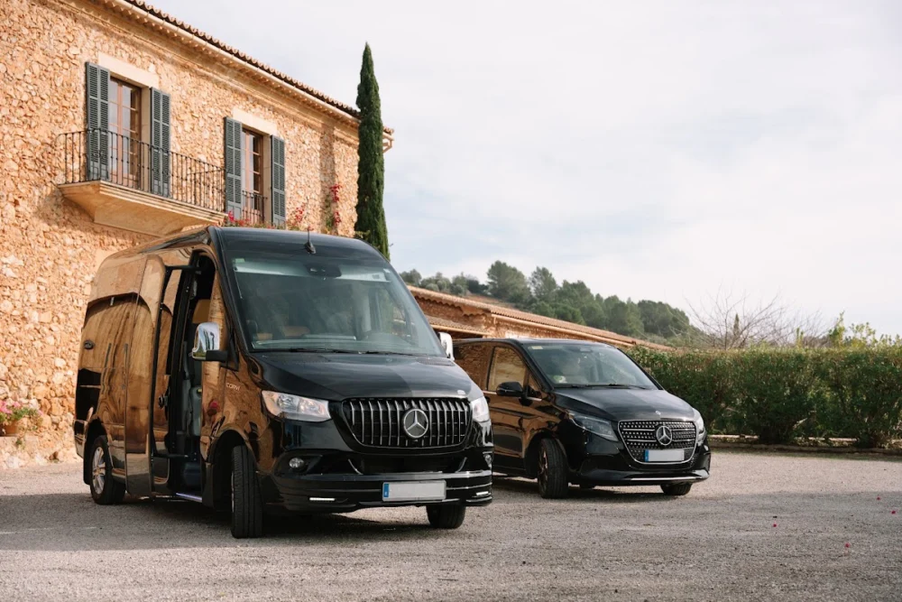 Royal Private Transfer S.L.